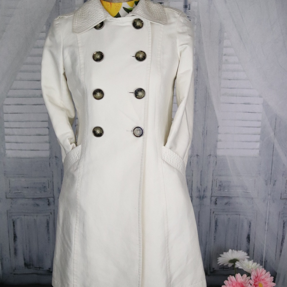 White/Cream Kenneth Cole PeaCoat Smaill